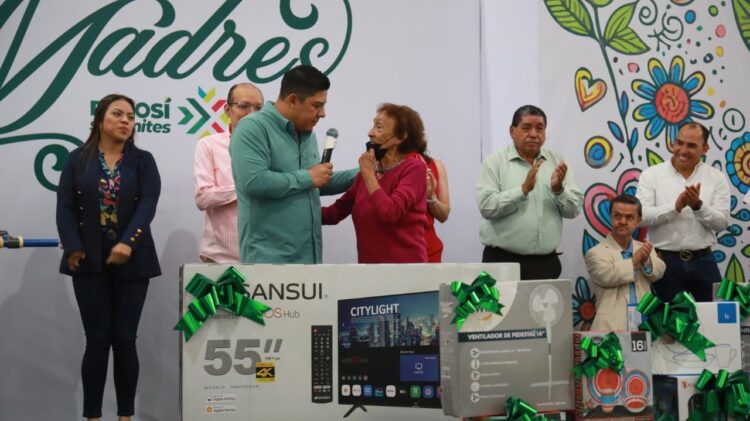 APOYO TOTAL A MADRES POTOSINAS: RICARDO GALLARDO CARDONA