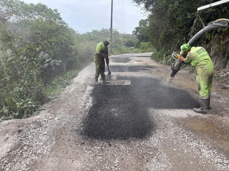 ESTADO FORTALECE MANTENIMIENTO DE CAMINOS