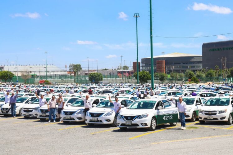 TAXISTAS RESPALDAN ACCIONES DE LA SCT ANTE HECHOS RECIENTES