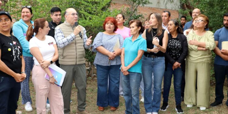 Enrique Galindo anuncia obras de pavimentación y drenaje en la Fracción Morales