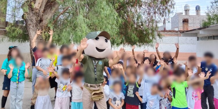 LLEVAN DIVISIÓN CAMINOS Y K9 ALEGRÍA Y CONVIVENCIA A NIÑAS Y NIÑOS DE CASA HOGAR
