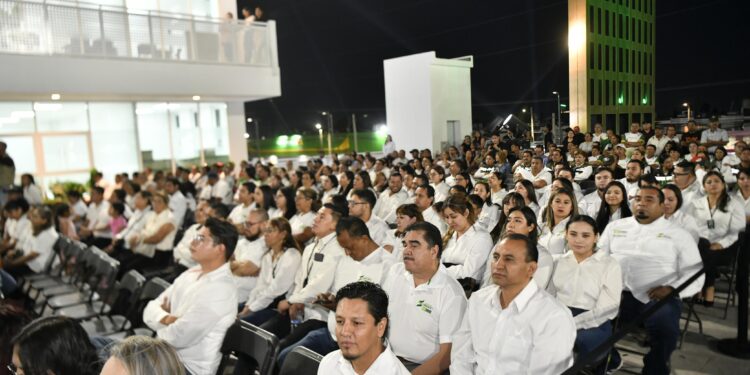 RICARDO GALLARDO CUMPLE A SOLEDENSES CON NUEVA UNIDAD ADMINISTRATIVA MUNICIPAL