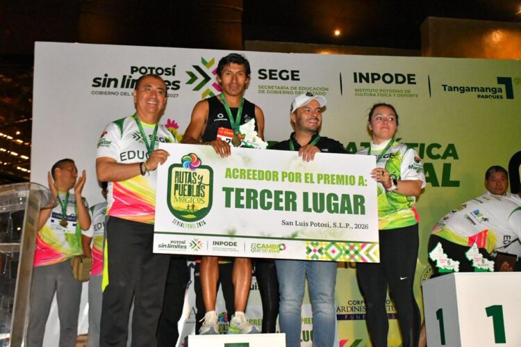 HISTÓRICA FIESTA DEPORTIVA VIVIÓ EL MAGISTERIO POTOSINO CON QUINTA CARRERA ATLÉTICA