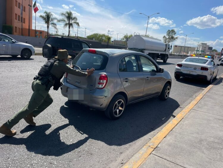 DIVISIÓN DE CAMINOS DE LA GCE INTENSIFICA VIGILANCIA Y PROXIMIDAD SOCIAL EN CARRETERAS POTOSINAS