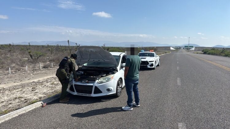 DIVISIÓN DE CAMINOS DE LA GCE INTENSIFICA VIGILANCIA Y PROXIMIDAD SOCIAL EN CARRETERAS POTOSINAS