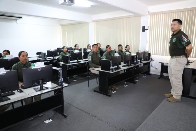 RECONOCE SSPC A INSTRUCTORES POR SU COMPROMISO CON LA FORMACIÓN POLICIAL