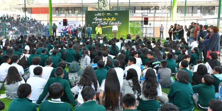 MÁS DE 48 MIL MAESTROS BRINDAN ATENCIÓN A ESTUDIANTES POTOSINOS