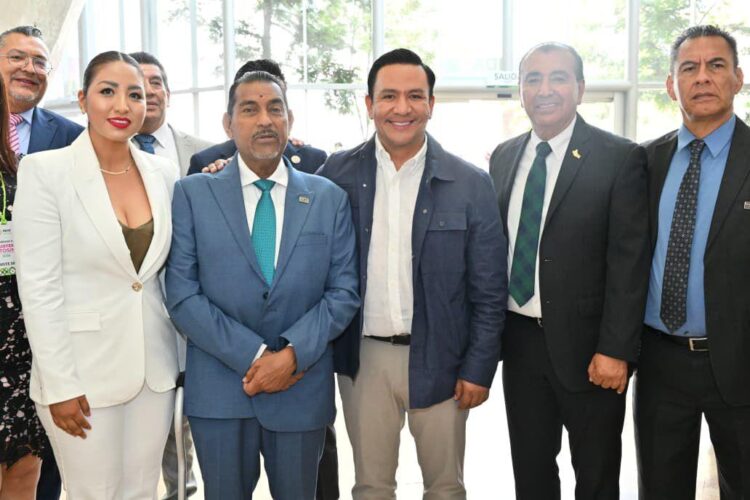 GOBIERNO ESTATAL CONSOLIDA ALIANZA A FAVOR DE LA EDUCACIÓN