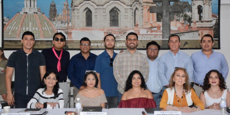 Comisión del Cabildo de la Capital aprueba la convocatoria al Premio Municipal de las Juventudes 2026