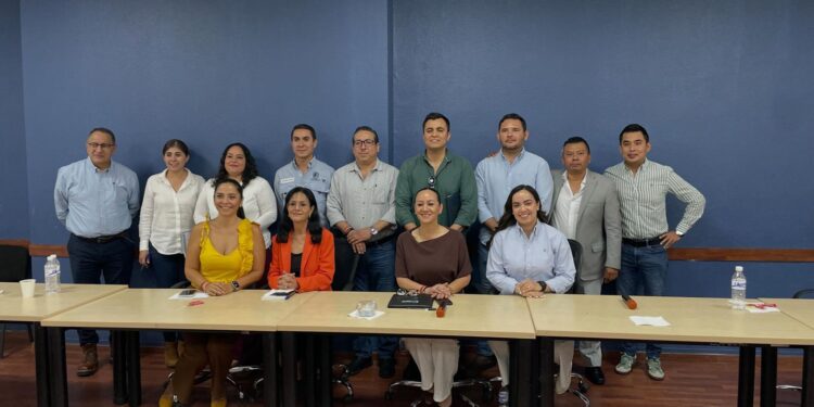 Simplificación de trámites fortalecerá el orden comercial en la Capital: Maritza Jenith Vázquez