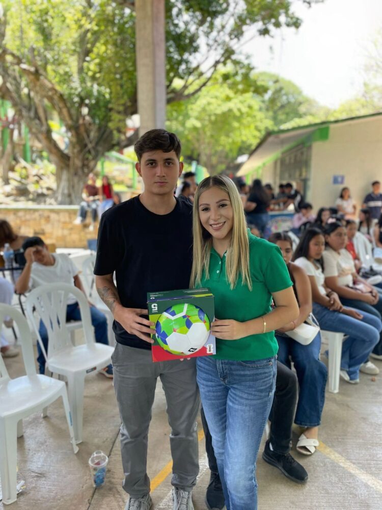 GOBIERNO ESTATAL FORTALECE APOYOS Y OPORTUNIDADES PARA LAS JUVENTUDES