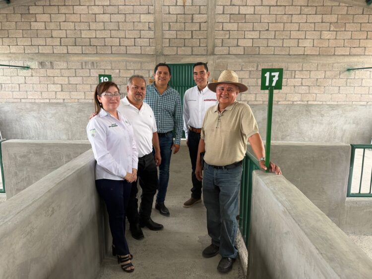 GOBIERNO ESTATAL FORTALECE PROYECTOS PRODUCTIVOS CON NUEVA GRANJA PORCÍCOLA