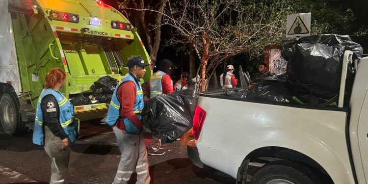 Gobierno de la Capital refuerza limpieza en avenida Hernán Cortés y zonas aledañas al tianguis de Las Vías