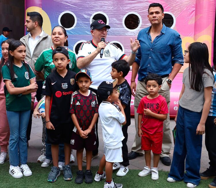 En San Luis Capital arranca la fiebre mundialista, entre estampas, fútbol y convivencia familiar