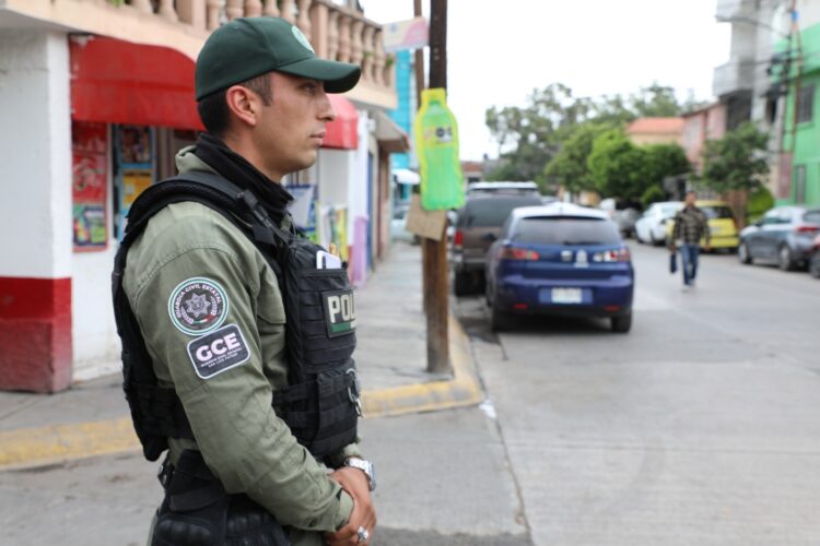 IMPULSA EL ESTADO MÁS SEGURIDAD EN LA ZONA METROPOLITANA CON EL PROGRAMA “ENCHÚLAME LA COLONIA”