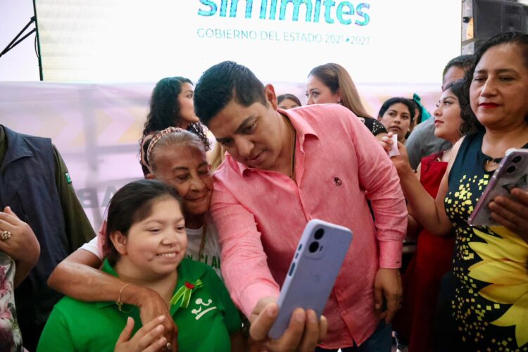RICARDO GALLARDO SE POSICIONA EN LOS PRIMEROS LUGARES DE APROBACIÓN GUBERNAMENTAL