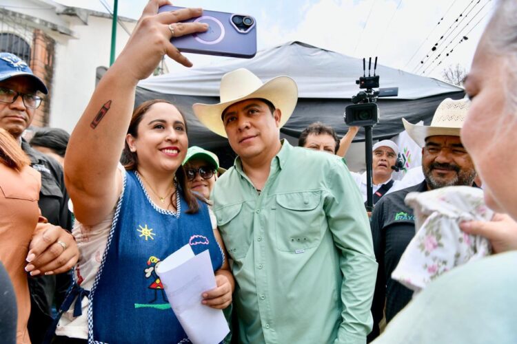 RICARDO GALLARDO TRANSFORMA MOVILIDAD EN RAYÓN