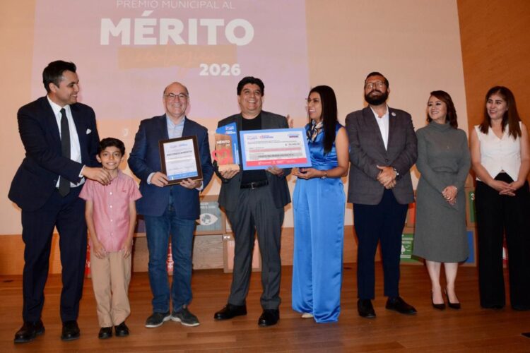 Enrique Galindo premia proyectos ambientales que transforman a San Luis Capital