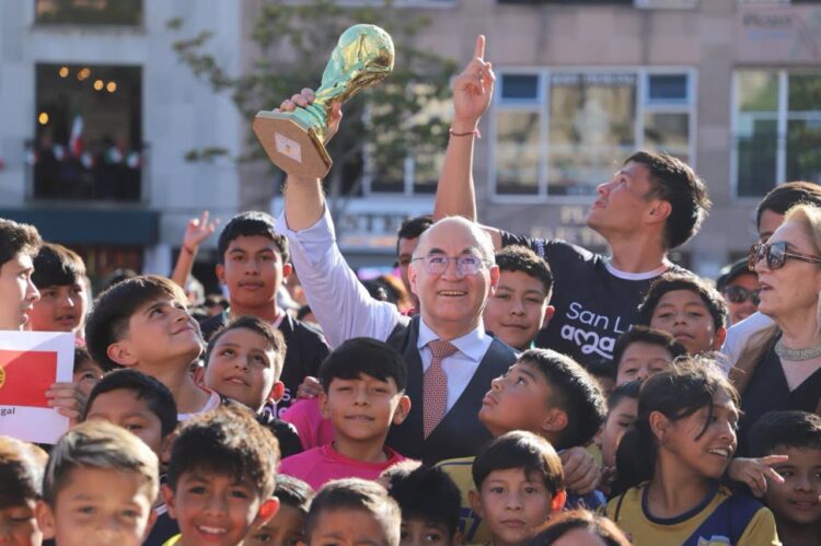 San Luis Capital vive la pasión mundialista; Alcalde Galindo inaugura “El Mundialito San Luis Amable 2026
