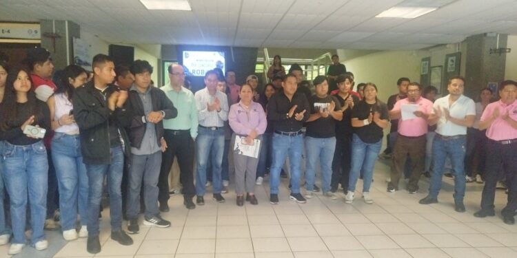 INSTITUTO TECNOLÓGICO SUPERIOR DE TAMAZUNCHALE REALIZA CONCURSO DE ROBÓTICA