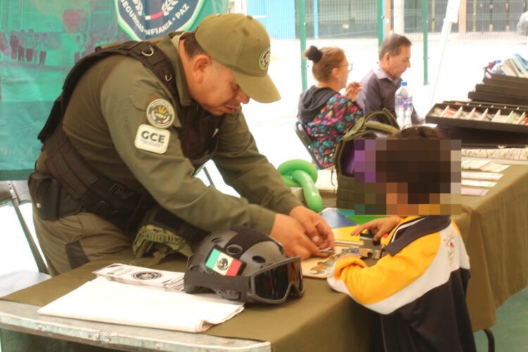 GOBIERNO ESTATAL ACERCA SERVICIOS Y PREVENCIÓN A HABITANTES DE HOGARES POPULARES PAVÓN
