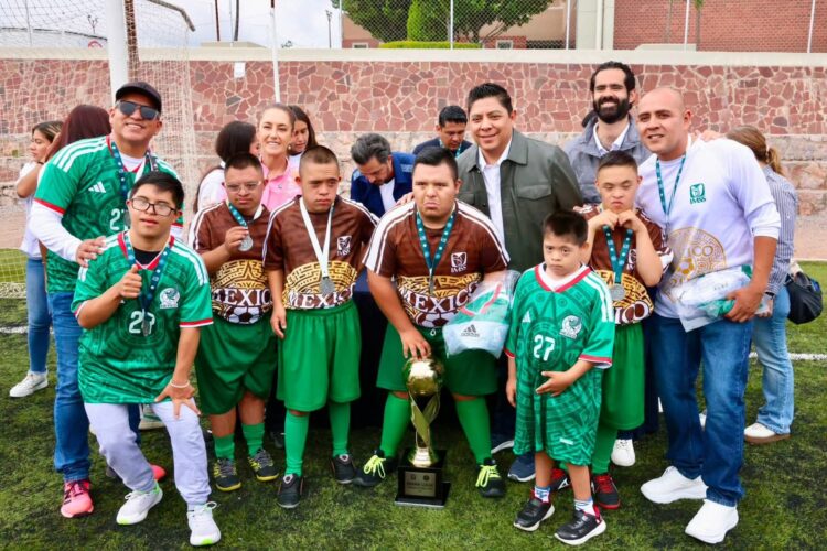 RICARDO GALLARDO Y CLAUDIA SHEINBAUM RESPALDAN AL TALENTO POTOSINO CON EXPERIENCIA MUNDIALISTA