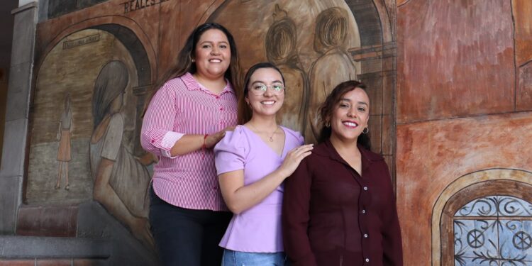 BENEMERITA Y CENTENARIA ESCUELA NORMAL IMPULSA LA FORMACIÓN DOCENTE CON POSGRADOS