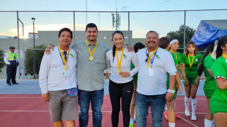SAN LUIS POTOSÍ CONSIGUE PRIMER LUGAR EN EL FÚTBOL FEMENIL Y VARONIL