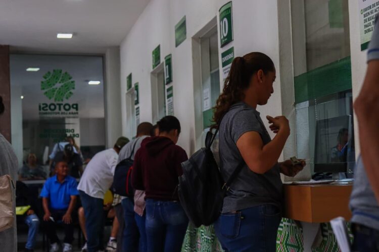 GOBIERNO ESTATAL AGILIZA TRÁMITES DEL REGISTRO CIVIL EN BENEFICIO DE LAS FAMILIAS POTOSINAS