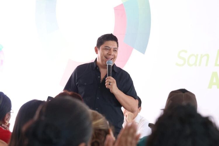 RICARDO GALLARDO IMPULSA CRECIMIENTO DE INGRESOS Y SALARIOS EN COMERCIO POTOSINO