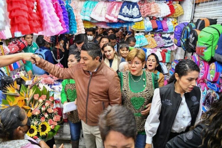RICARDO GALLARDO IMPULSA CRECIMIENTO DE INGRESOS Y SALARIOS EN COMERCIO POTOSINO