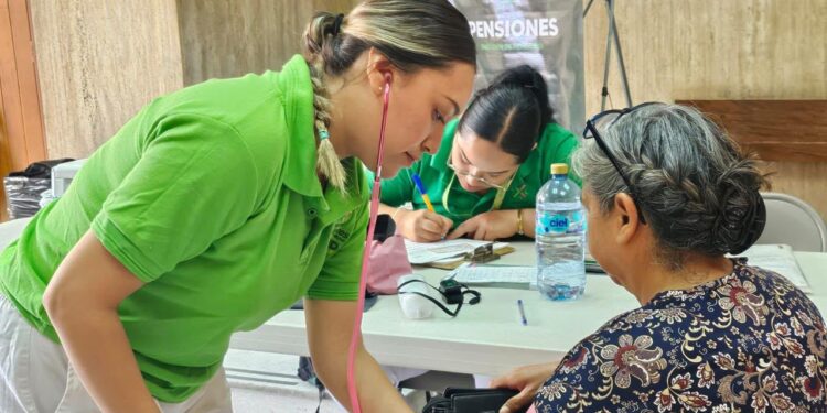 GOBIERNO ESTATAL ACERCA SERVICIOS DE SALUD PREVENTIVA A PENSIONADOS