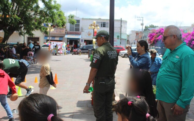 FERIA DE SEGURIDAD Y SERVICIOS ACERCA PROGRAMAS Y ATENCIÓN A FAMILIAS DE TIERRA NUEVA