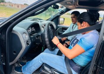 CON GRAN RESPUESTA, CONCLUYE PRIMERA SESIÓN DEL CURSO DE MANEJO PARA MUJERES EN VILLA DE REYES