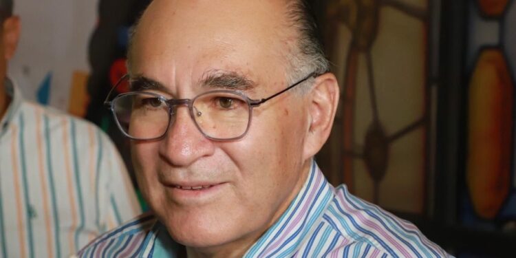 Enrique Galindo invita a vivir con alegría y responsabilidad el México vs Inglaterra en San Luis Capital