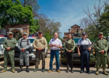 Llaman tres niveles de gobierno a celebrar con responsabilidad
