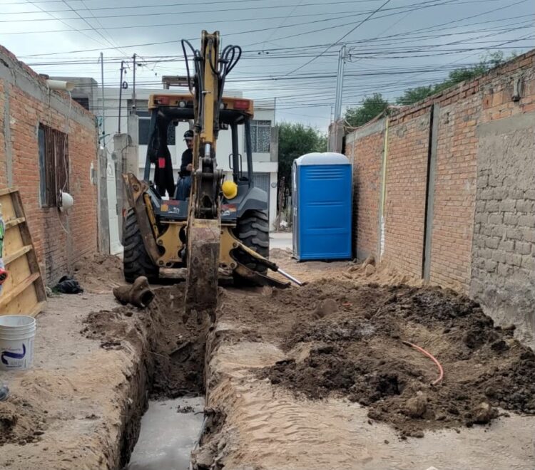Obras Públicas mejora la infraestructura sanitaria en Tierra Blanca con nueva red de drenaje