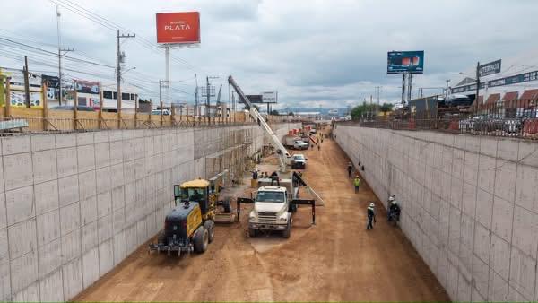 PASO INFERIOR DE CIRCUITO POTOSÍ Y AV DE LAS TORRES  QUEDARÁ LISTO PARA FENAPO