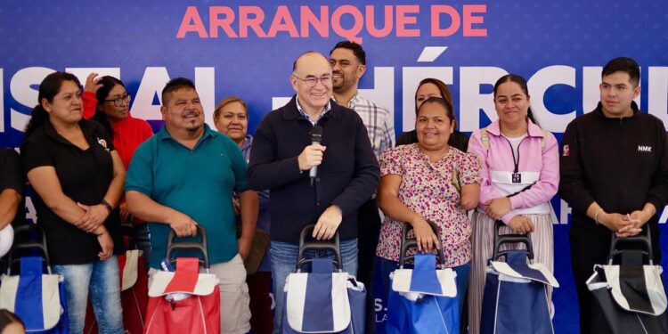 Galindo cumple: inicia obras de agua y drenaje en Tierra Blanca