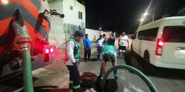 CEA INTENSIFICA DESAZOLVE PARA PREVENIR INUNDACIONES EN LA ZONA METROPOLITANA