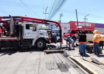 Con equipo de la Dirección Municipal de Agua, se redobla limpieza del sistema de drenaje