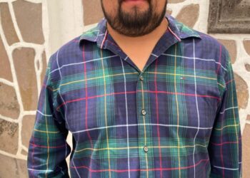 TRABAJAN EN REGULARIZACIÓN DE ESCRITURAS PARA HABITANTES DE VILLA DE REYES