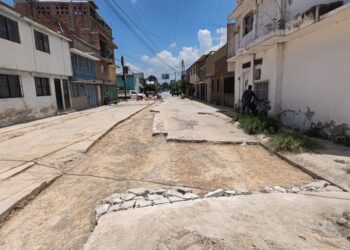 Interapas continúa mejorando el drenaje en la calle Antonio E. Valdés