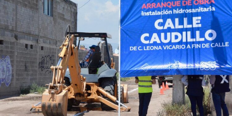 Gobierno de la Capital inicia obra hidrosanitaria en la colonia Mártires de la Revolución
