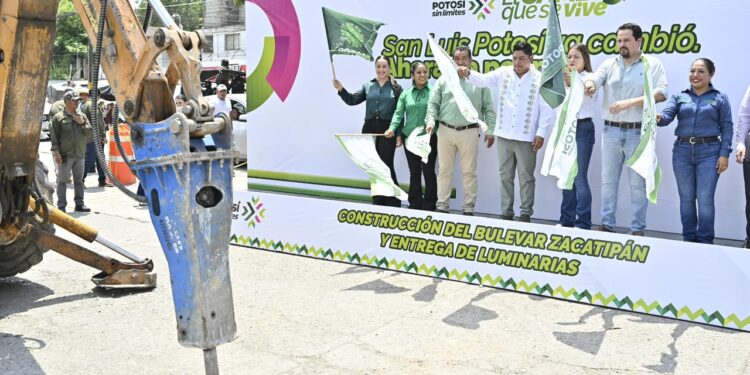 RICARDO GALLARDO INICIA EN TAMAZUNCHALE LA CONSTRUCCIÓN DEL BULEVAR ZACATIPÁN