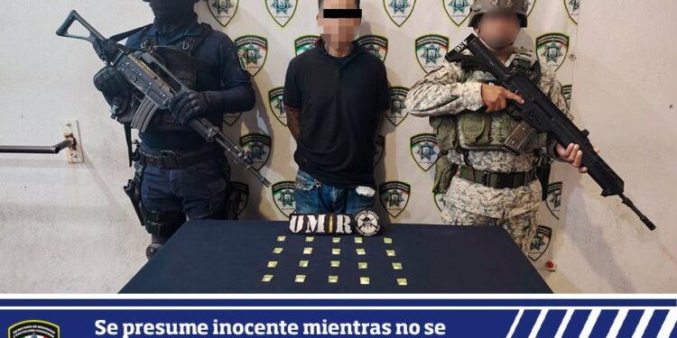 Policía de la Capital y Defensa aseguran drogas y a su portador en la colonia Manuel José Othón