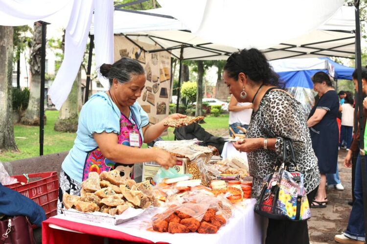 MÁS DE 60 EMPRENDEDORAS OFRECERÁN SUS PRODUCTOS EN JARDÍN COLÓN