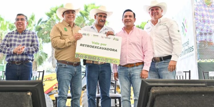 RICARDO GALLARDO CELEBRARÁ EL “DÍA DEL GANADERO” CON MÁS APOYOS PARA LA GANADERÍA Y EL CAMPO POTOSINO