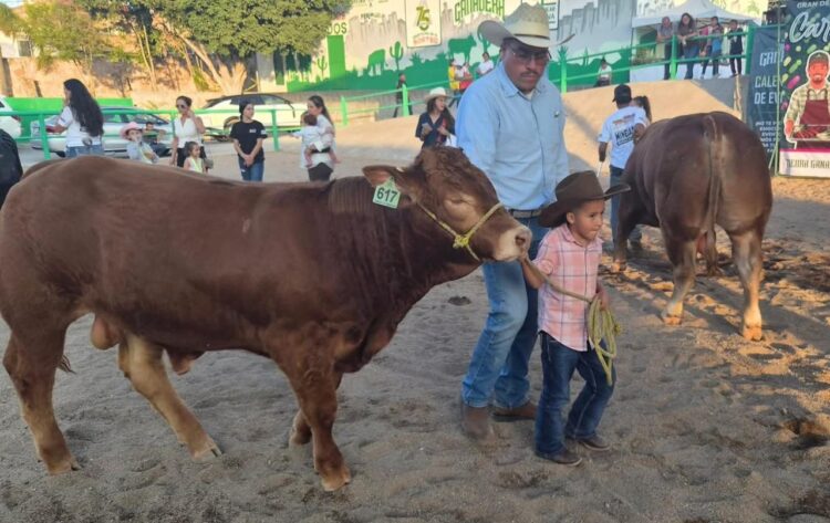 RICARDO GALLARDO CELEBRARÁ EL “DÍA DEL GANADERO” CON MÁS APOYOS PARA LA GANADERÍA Y EL CAMPO POTOSINO