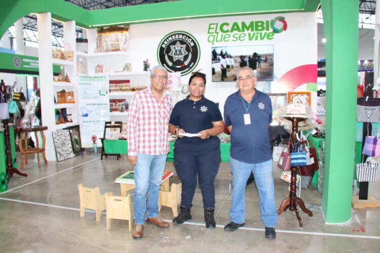 STAND DE SEGURIDAD COMBINA PREVENCIÓN, TECNOLOGÍA Y DIVERSIÓN EN LA FENAPO